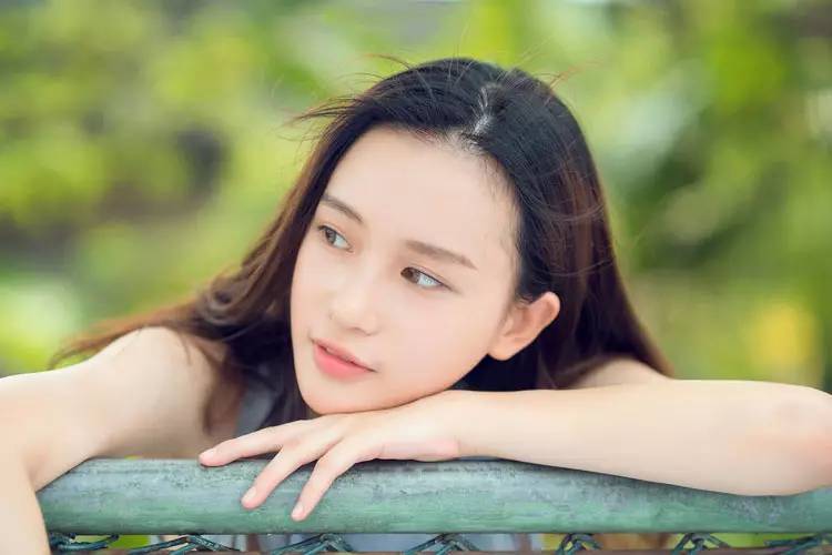 美女电眼游戏小说_美女电眼游戏小视频_电眼美女2小游戏