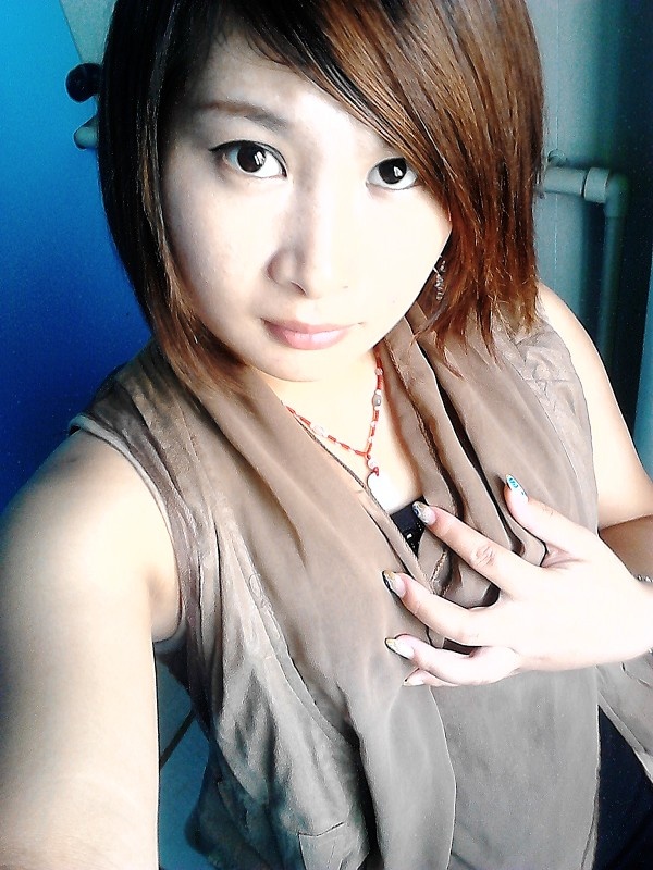 电眼美女2小游戏_美女电眼游戏小视频_美女电眼游戏小说