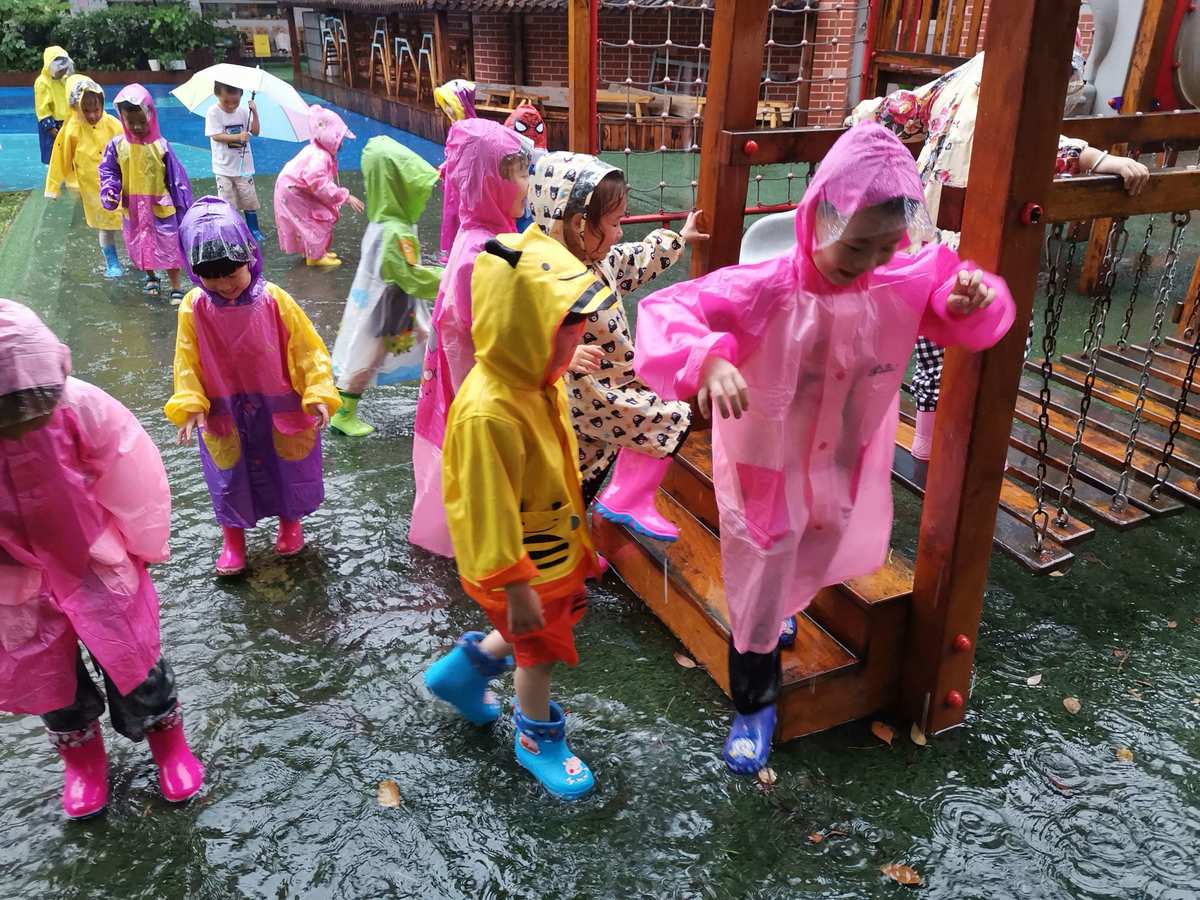 雨中冒险2角色强度排行_雨中冒险2神器配方大全_雨中冒险2