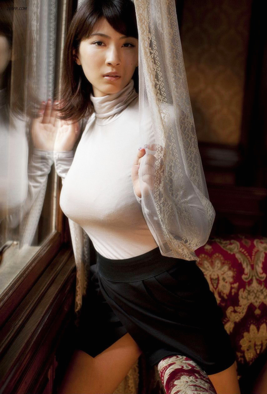 我爱你美女胸大_柔术美女全婐体无遮挡b大_大胸美女无遮挡网站