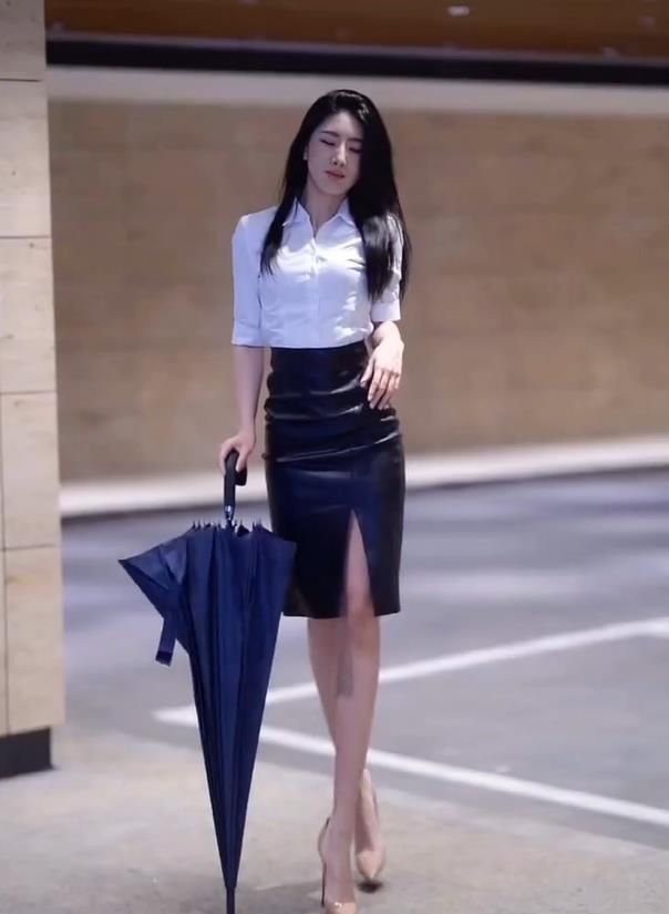 余罪大姐名字_余罪大胸姐_余罪大嫂