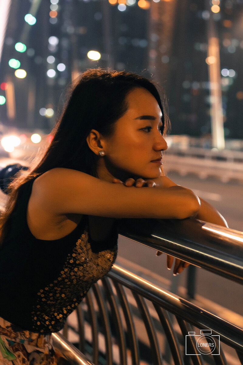 loners手机游戏_手机qq游戏图标怎么点亮_手机对战游戏