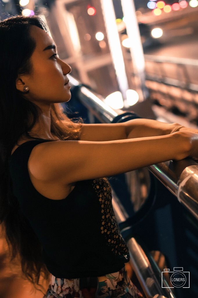 loners手机游戏_手机qq游戏图标怎么点亮_手机对战游戏