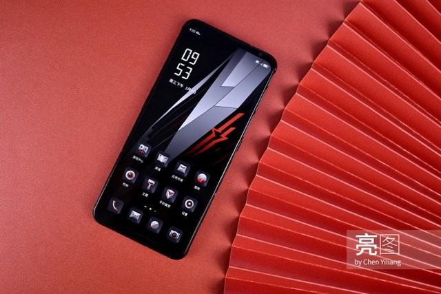 好点的游戏手机_2021手机好玩游戏_2021哪款游戏手机更好