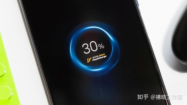 性价比高的手机玩游戏_性能手机游戏_FIASH游戏手机性价比