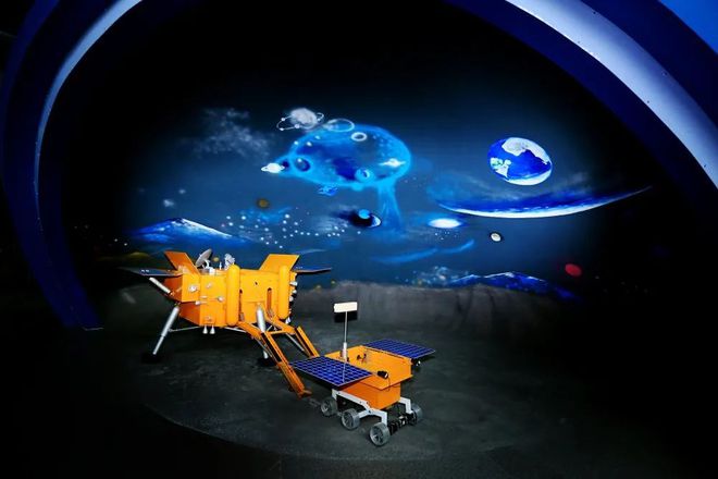 vr手机月球游戏_月球单机游戏_月球模拟器手机版下载