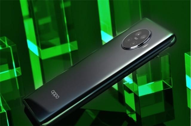 打手机游戏手出汗怎么解决_打手机游戏手麻怎么办_1500打游戏的手机