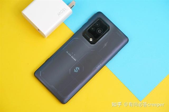 1万元的黑鲨游戏手机推荐_黑鲨哪款手机玩游戏最好_黑鲨游戏手机最便宜的多少钱