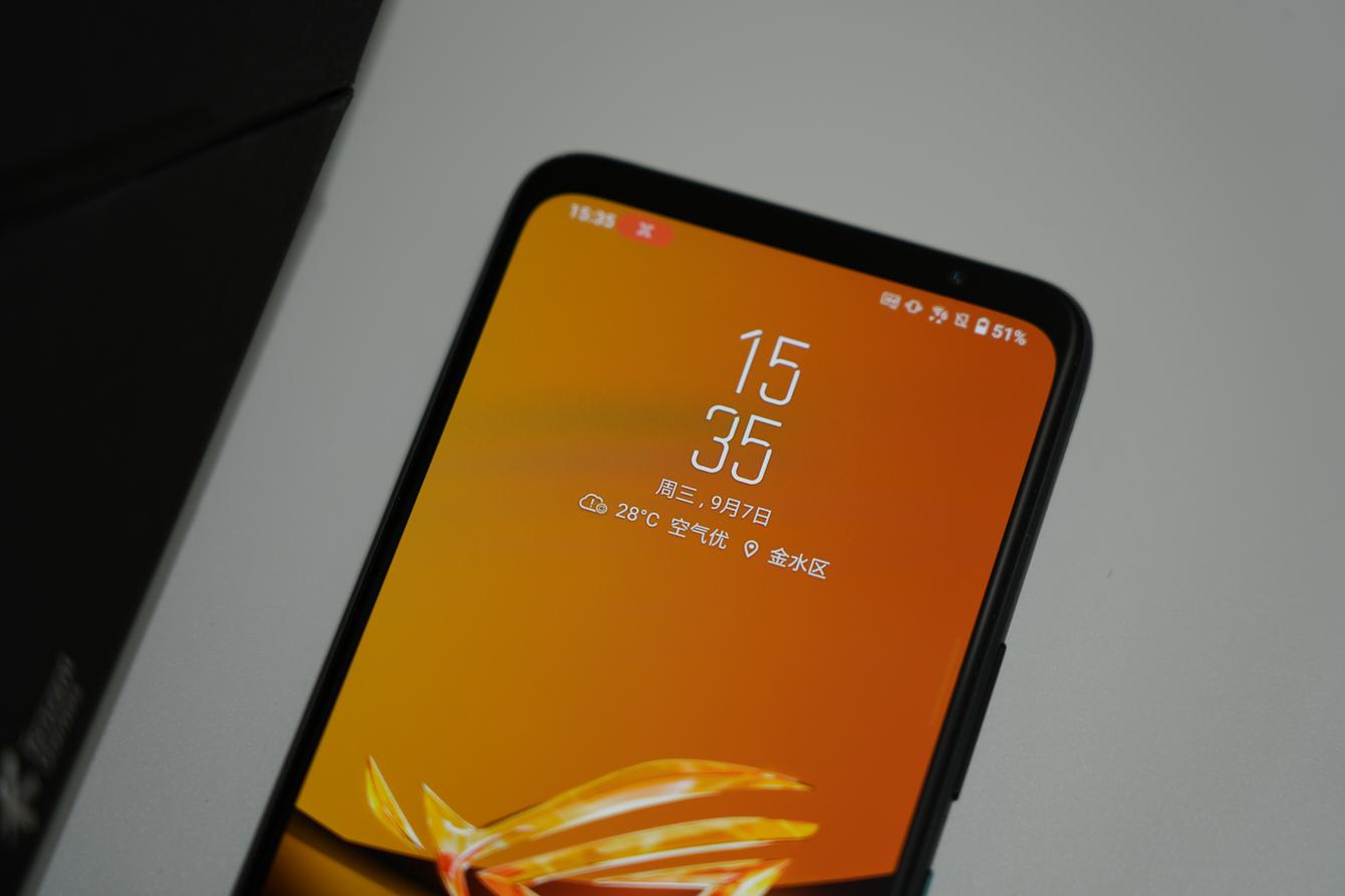rog手机评测视频_rog游戏手机12代测评_rog是最好的游戏手机么