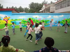 小班户外游戏网小鱼,网小鱼欢乐时光
