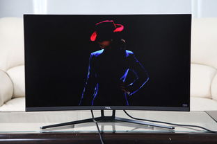 曲屏显示器玩游戏怎么样,视觉盛宴尽享其中